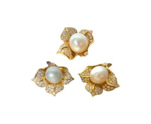 5. 18K黃金珍珠鑽石戒指連耳環（私人收藏）